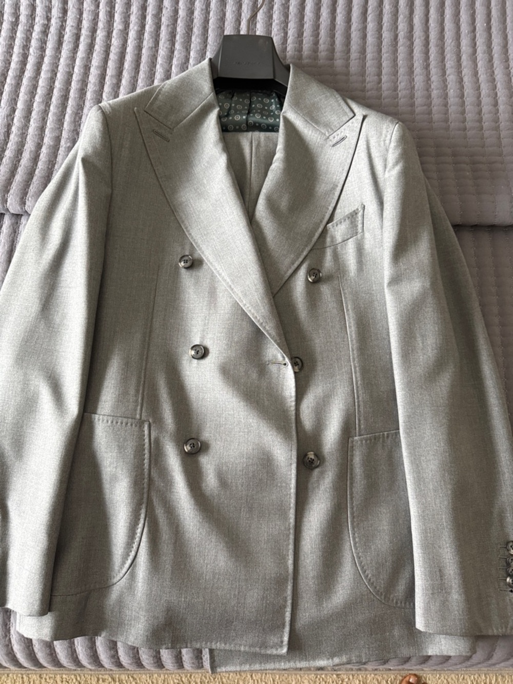Suitsupply Gray Suit with Green Floral Lining (Custom) 42Reg 35x32 Pant